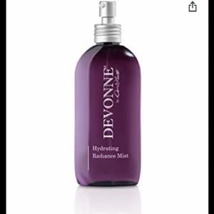 devonne by demi lovato hydrating radiance mist